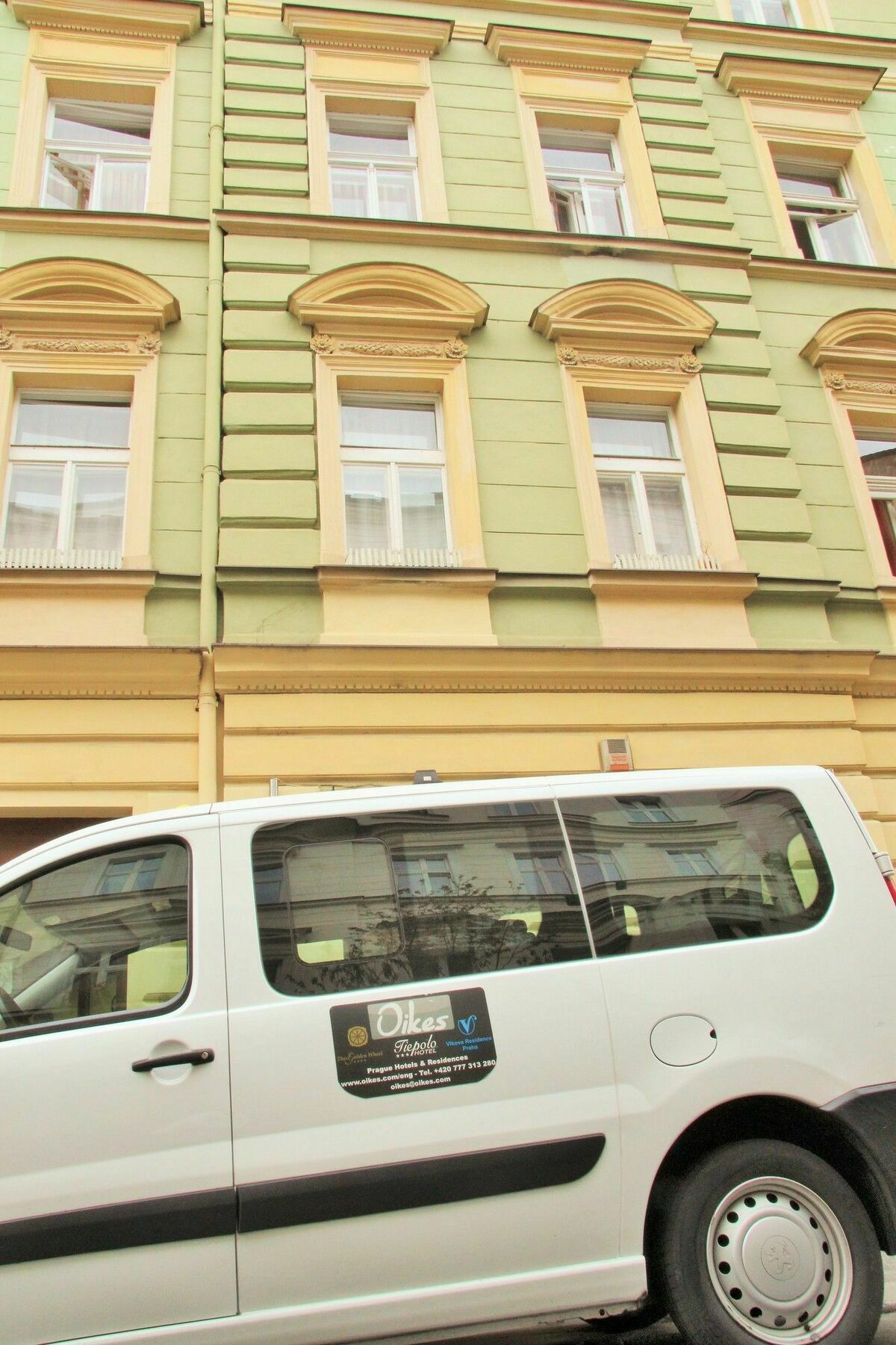 Vlkova Palace 布拉格 外观 照片